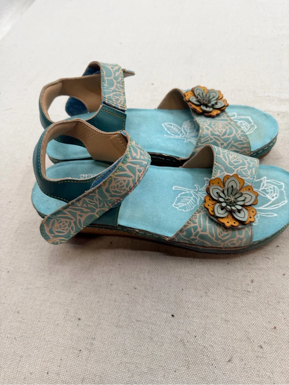 L’Artiste by Spring Step Leather Wedge Sandal